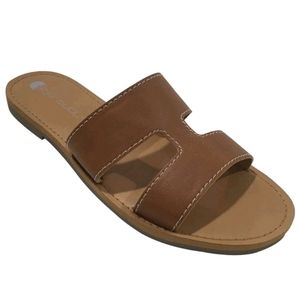 Big Buddha H flats sandal Tan faux leather 8 9 10
